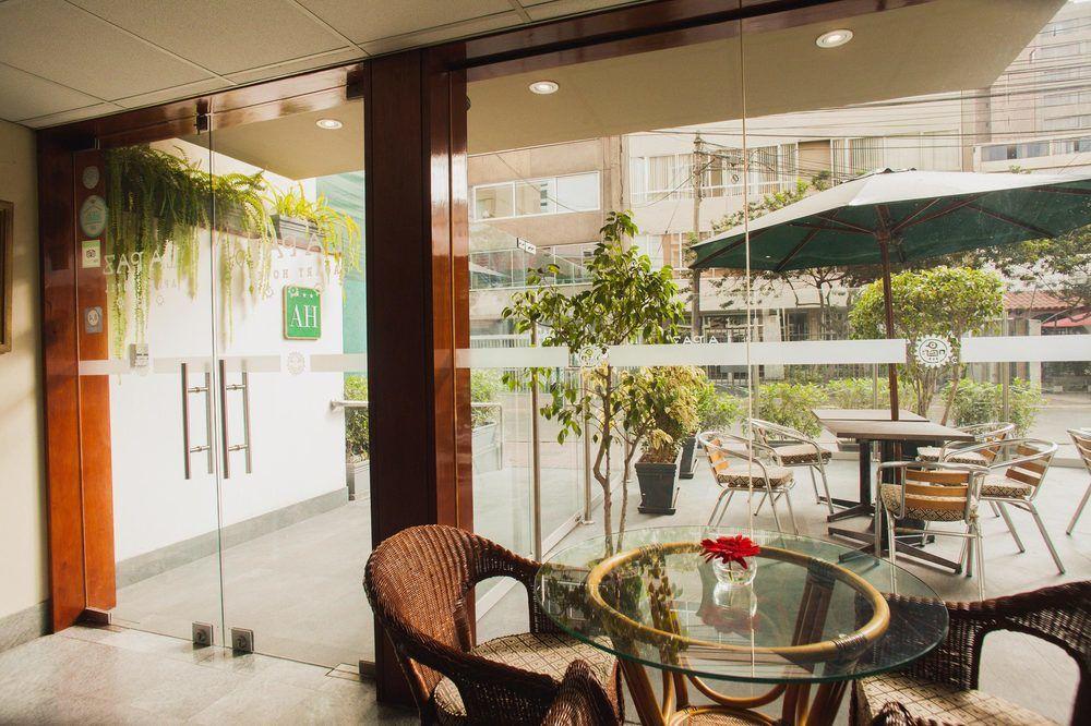 La Paz Apart Hotel Лима Екстериор снимка