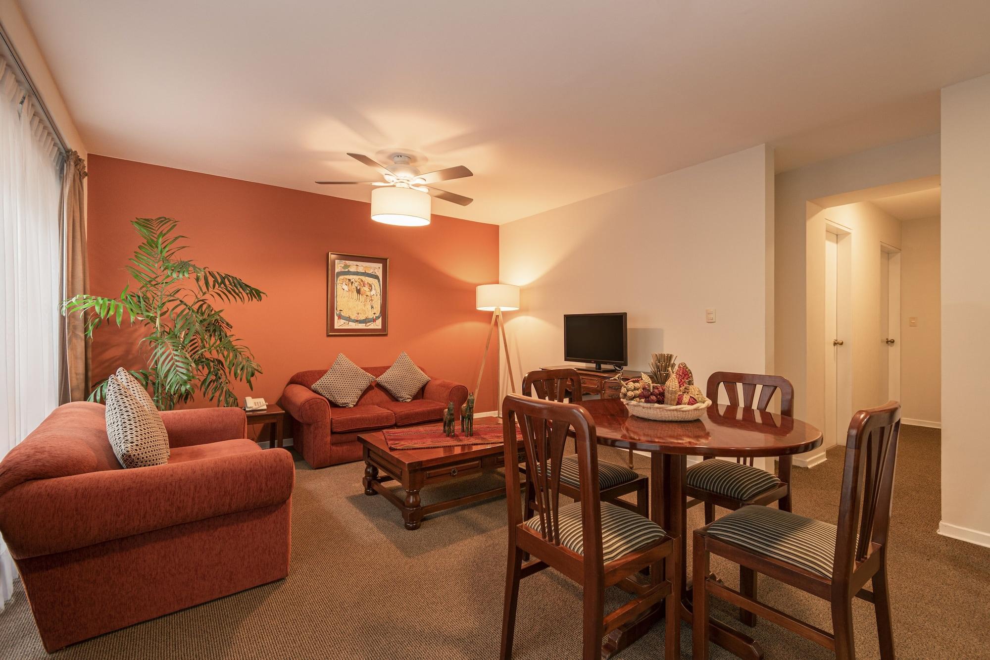 La Paz Apart Hotel Лима Екстериор снимка