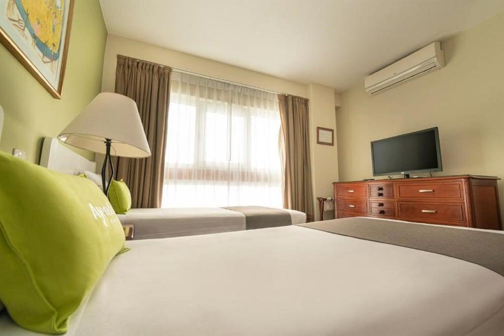 La Paz Apart Hotel Лима Екстериор снимка