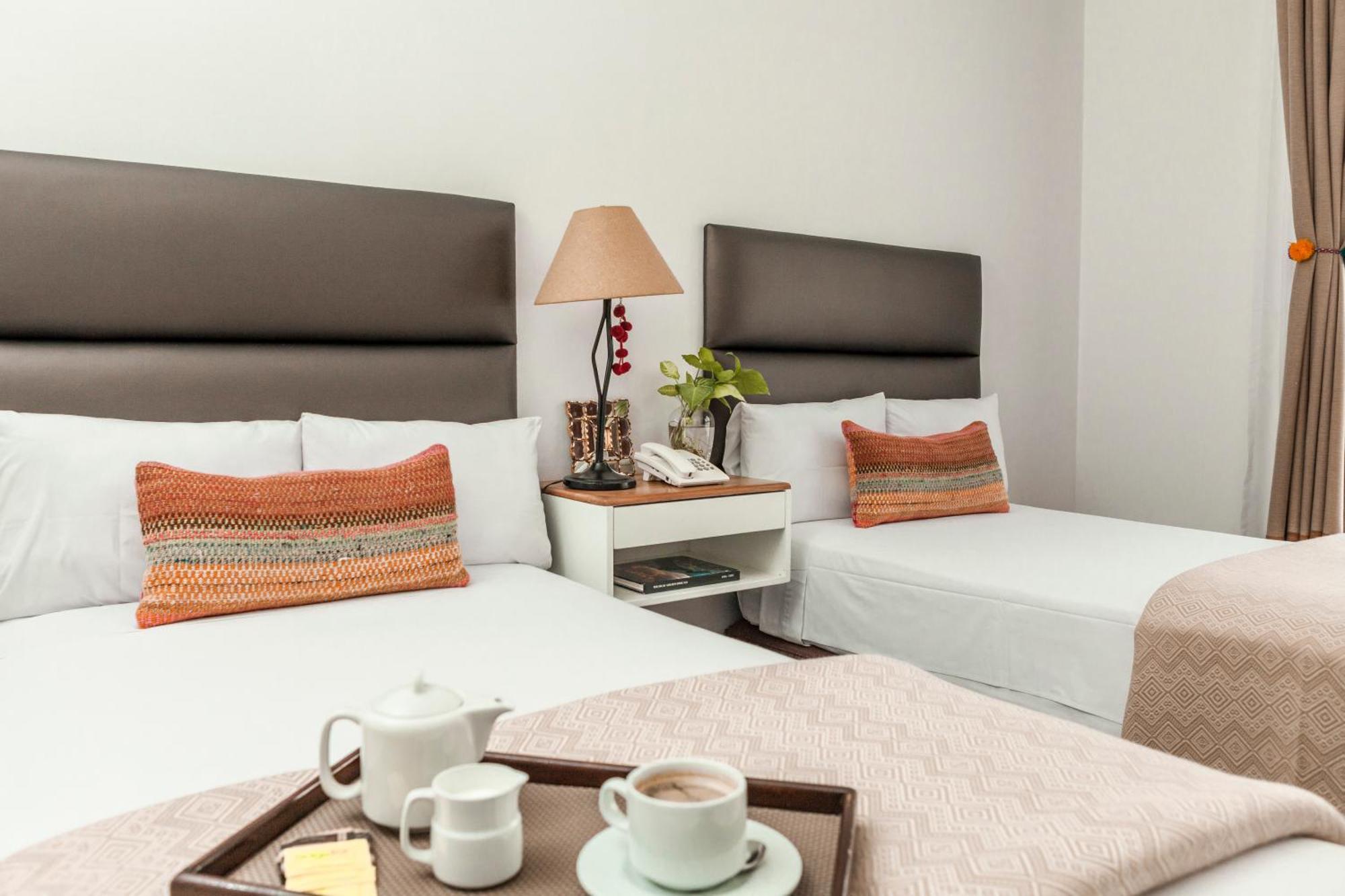 La Paz Apart Hotel Лима Екстериор снимка