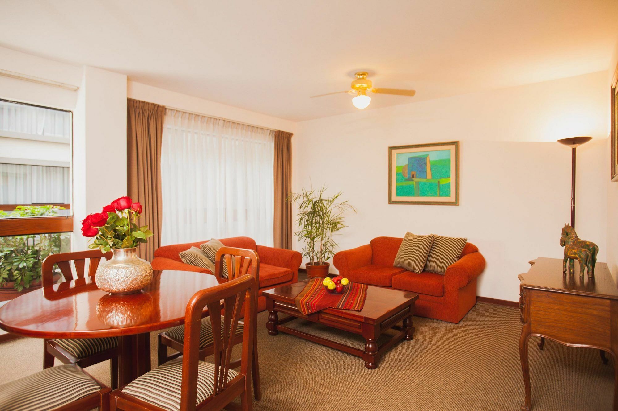 La Paz Apart Hotel Лима Екстериор снимка